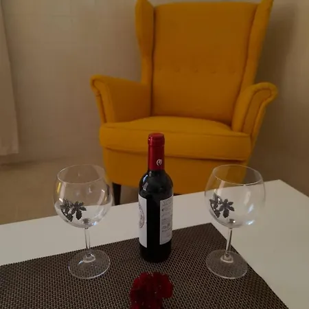 Maison Vingt-cinq Salir de Matos